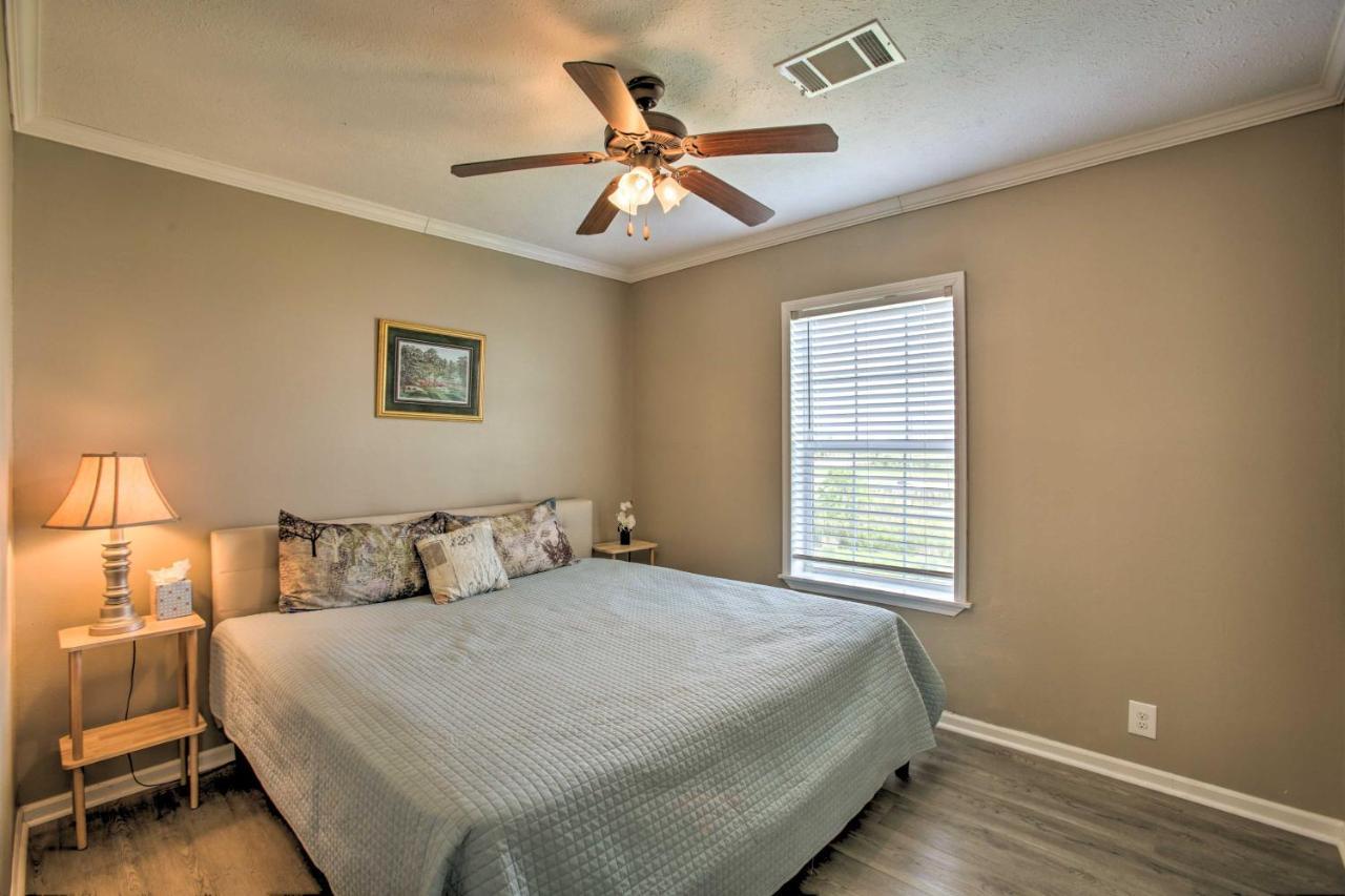 Waterfront New Orleans Home With Private Dock And Pier 외부 사진